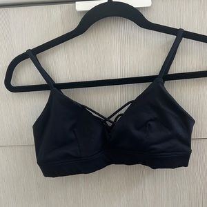 Alo strappy sports bra